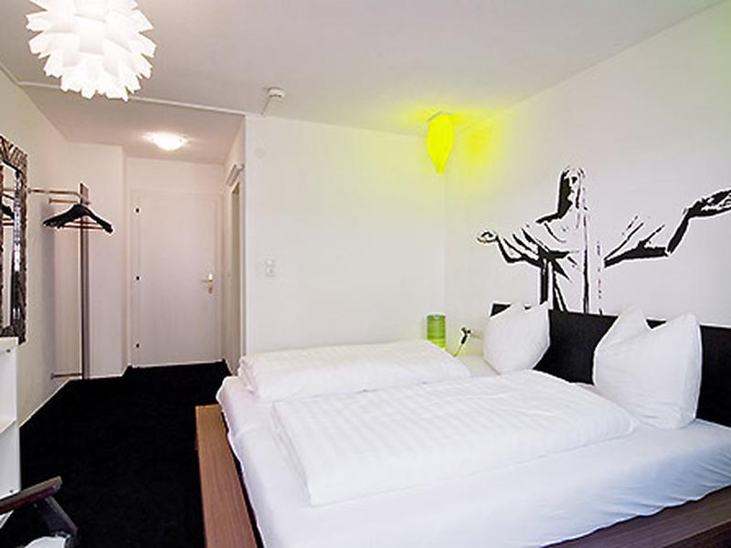 CBDF717B62C45F6E7E197823372A4E7B