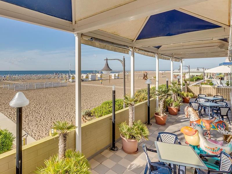 28C24575D9DA73808B6C54C07E743EBF