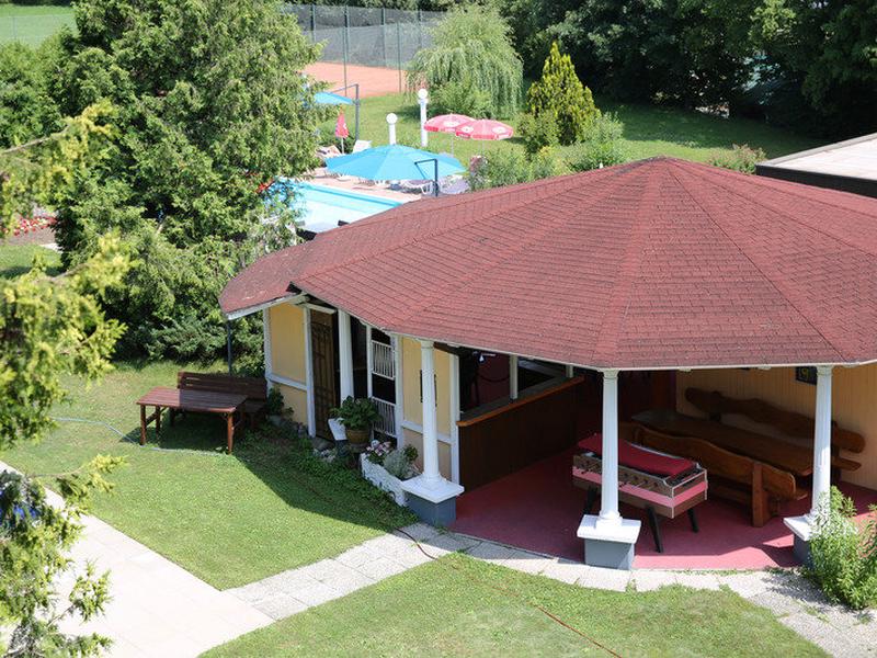 A4CDC77A34FF1004132DB0118A3ABAA2