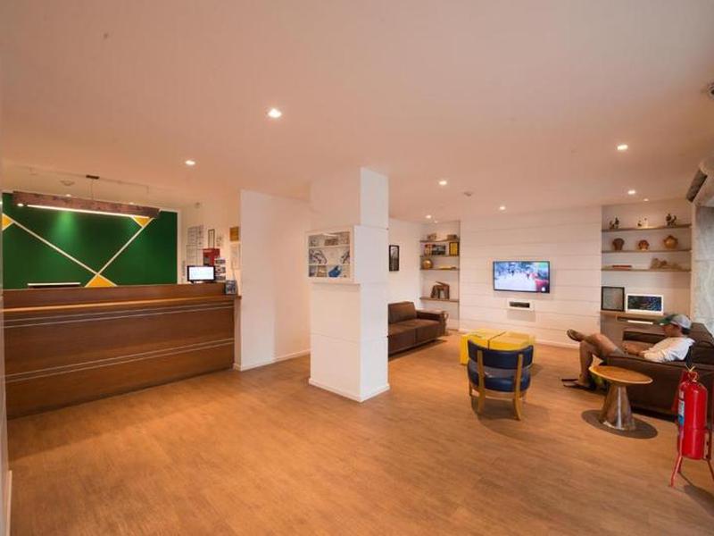 DACECB8BD32AFB6BCB19D7D963C28FE9