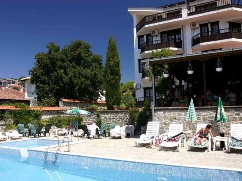 8F1B720C9D62C693E7589C449FCCEEA4