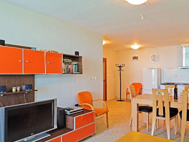 309B002567C8F1176655D8C7751498F7