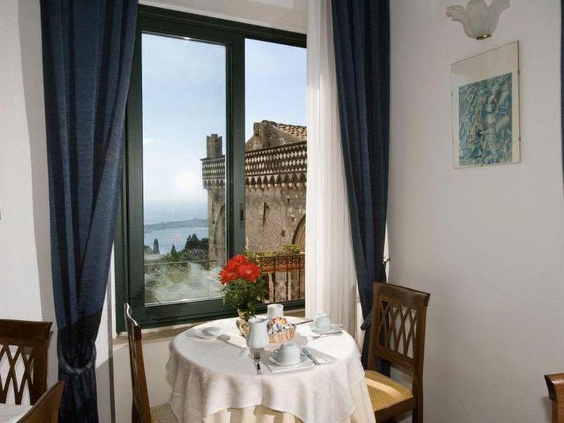 BC022F1FC166817F6390A48559EDE21F