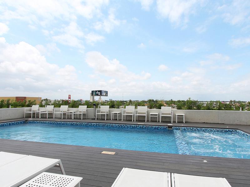 98568CCD4458C67A8BD80439027AA4FE