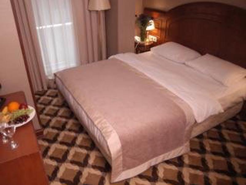 A9344C53BC75E8BC92D463F090E7234A