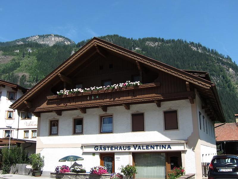 2D7DD60AF1F8C5469AF5D69CA74CA68B