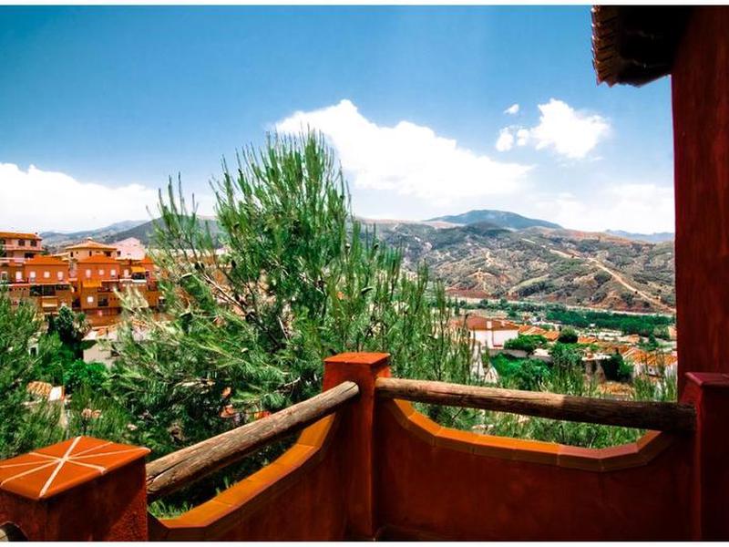 4024E5DC567F7A7A7D308C0D6CCD8D48