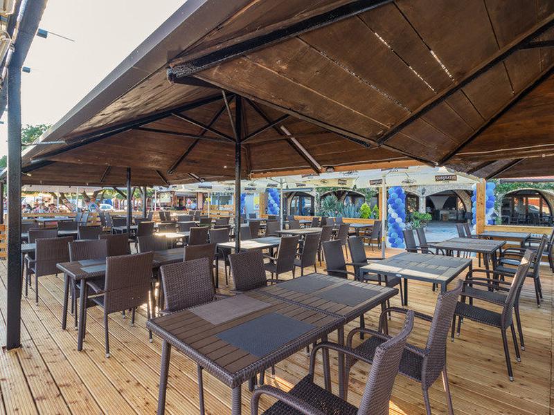 941DD6E79C900476B8C4E8075158E007