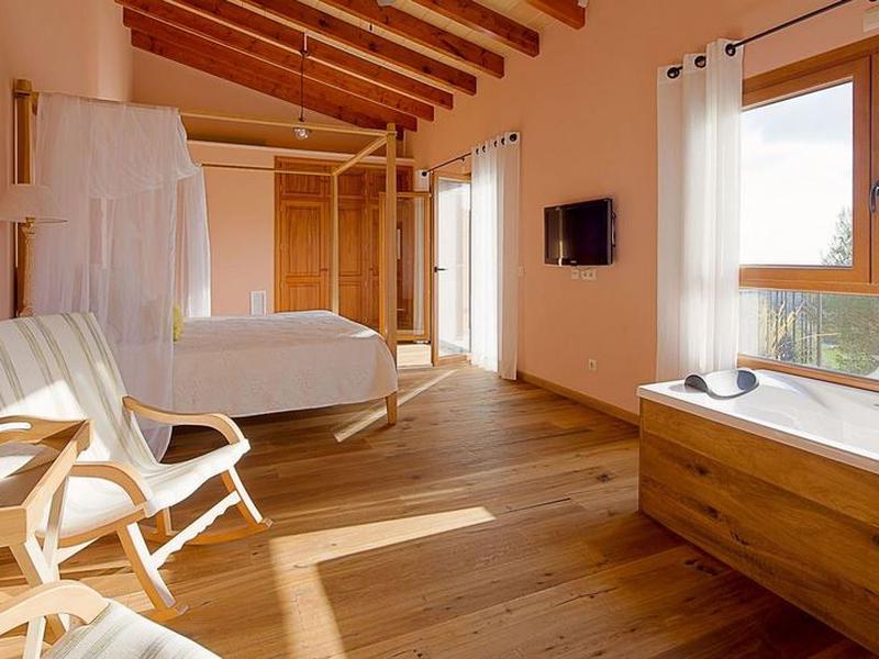 0813C19D8C5DF955CE4C7772C7B417DD