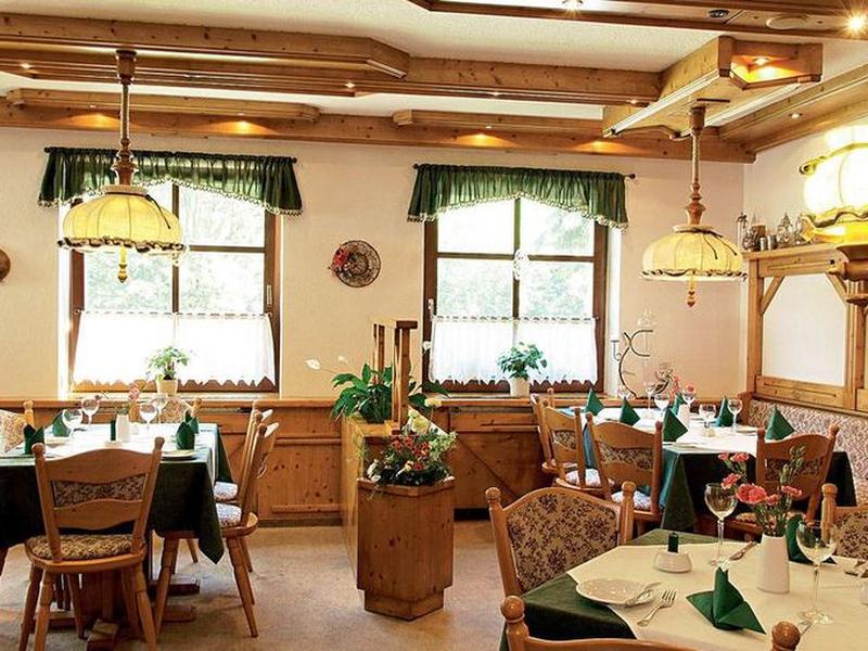 86B8EC20971D51A57C8A13DCFDFA14E5