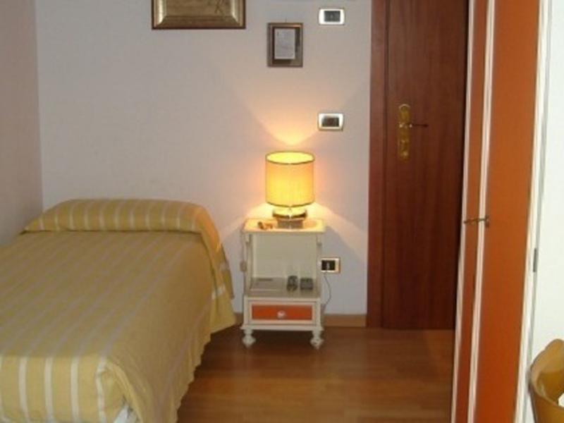 3EC10B5A78C185C721788C0B3D9E5D8F