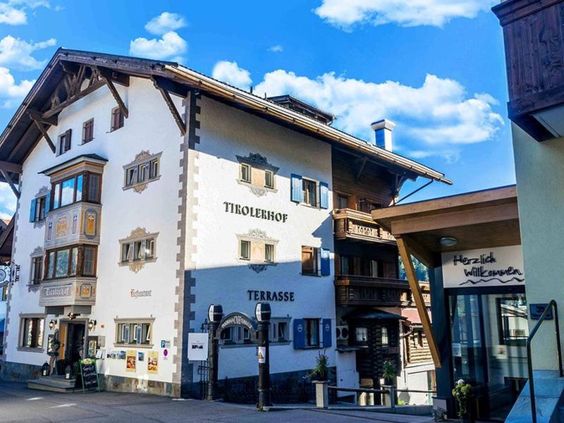 C3680DD28B1B850C22BB3BFEA1FE376D