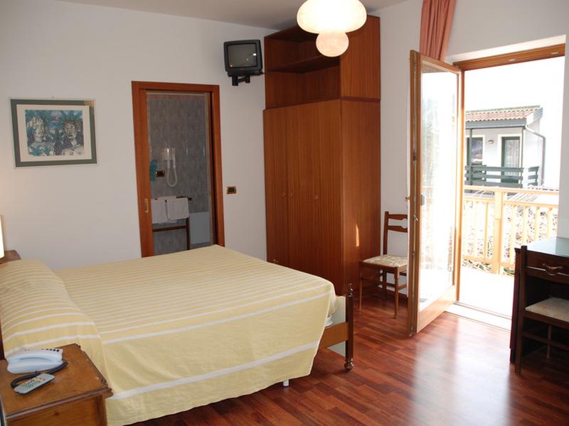 9BA55FE51B9CB7AB4ACE146FC0A99ABD