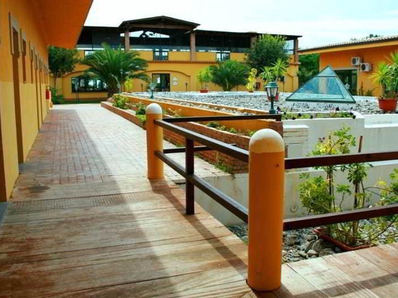 871E1EB1D49EFE5D28C44CB863B5C9CD