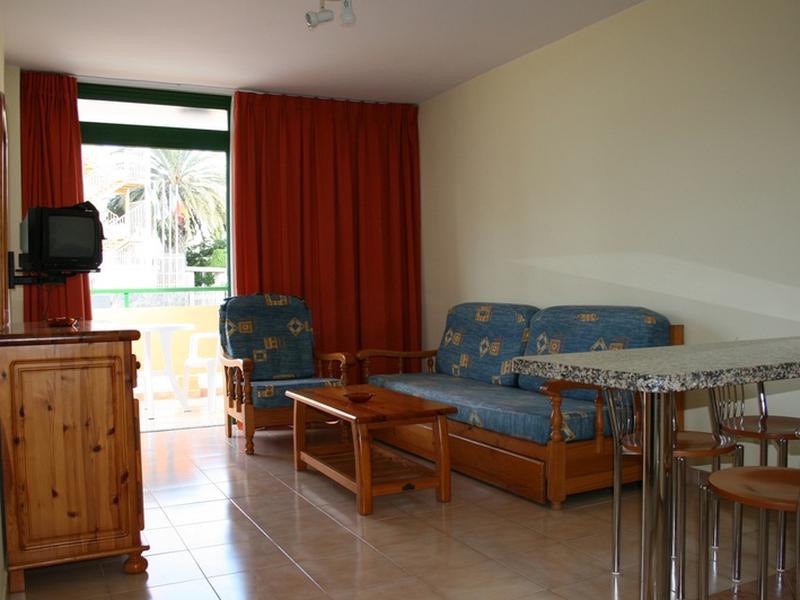 733B790853E6F61E6DC7E67FD96DAB7E