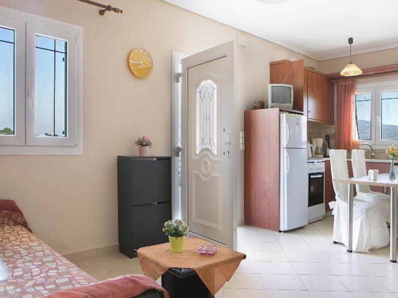 77FCDEDECEA87FB78F1D1F774F5AF02E