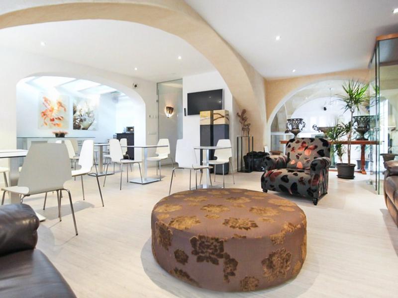 F11DAC5F302F3591D267FB38642F2521