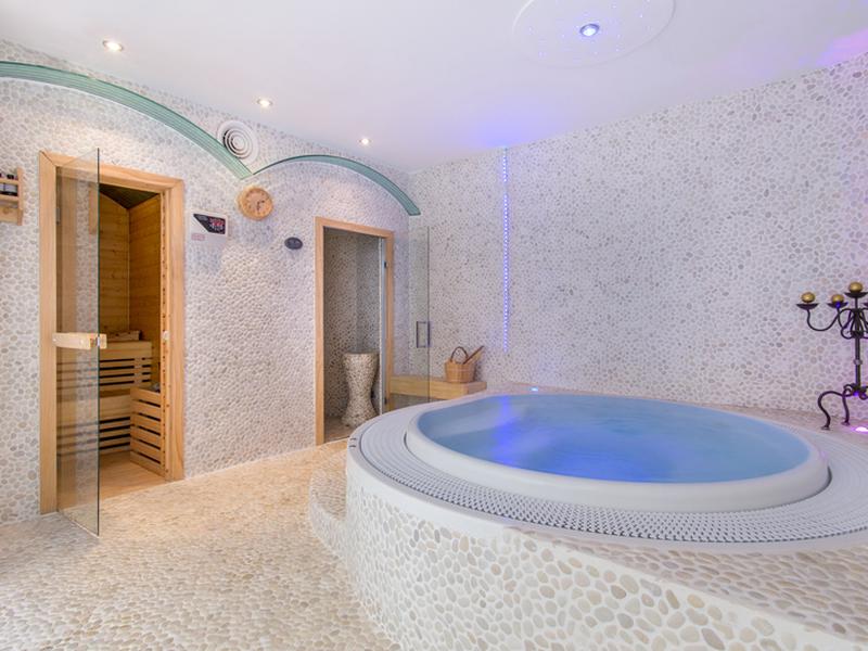 18000B911D3C542E5A9486CB75EA6655