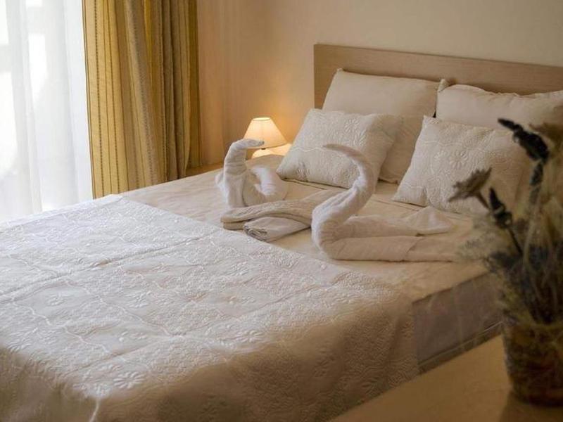 97AE43F8E7B1F73A3E76DE7E3A9C2E1A