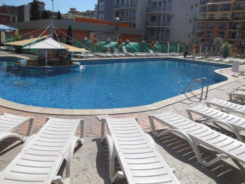 F8DEDB3954C64CC666BC250637F4C589