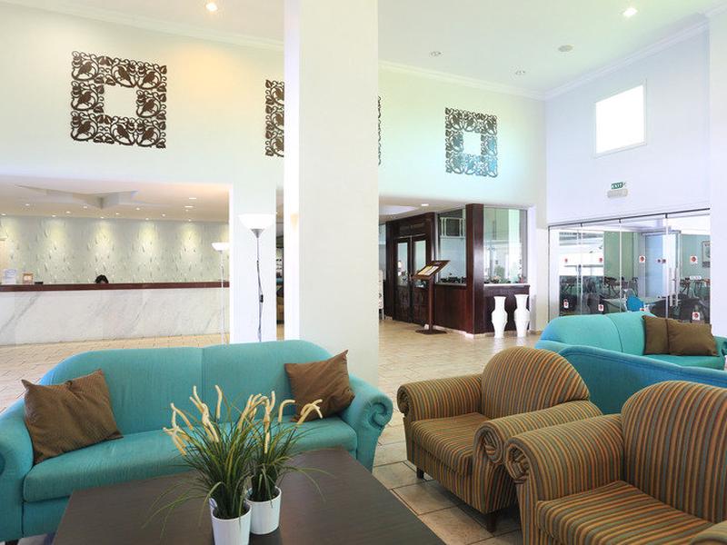 20F99C35015923592C81EEFBFE6BDBD8