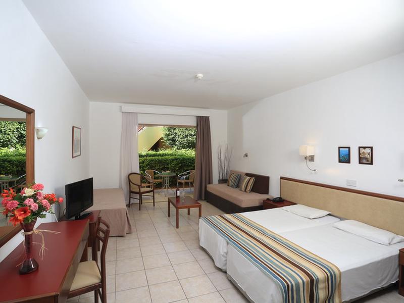 C715AB88920F33301DB8567AC5378EAB