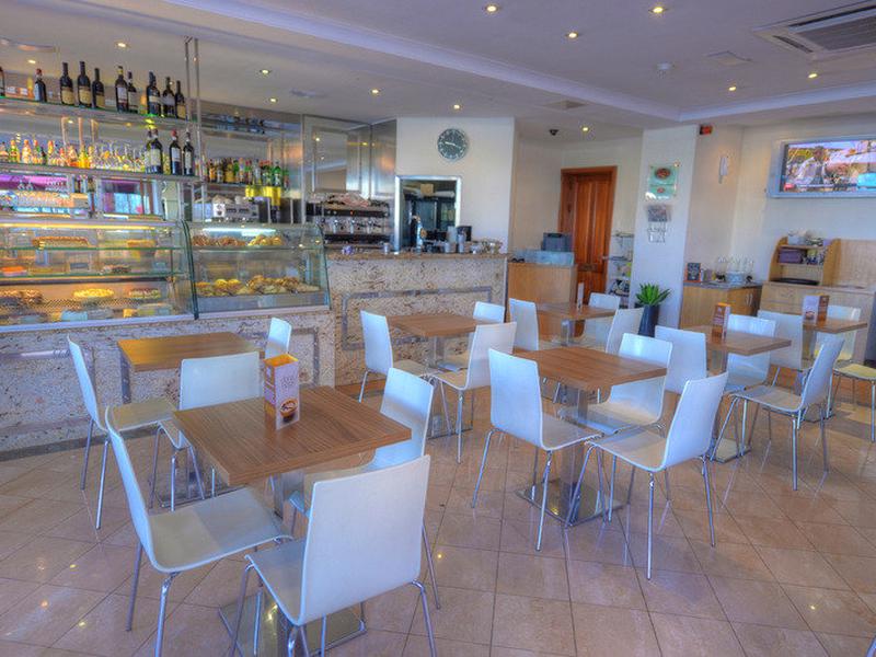 1F2DC6CBDD2EFFBE7BC2F2FB3461F402