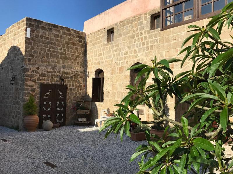 31F040AD91DFA956E33E99A50A50D8E3