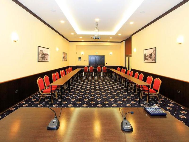 0A47A24A8AF065AB42DB33A4BC1C0B7D