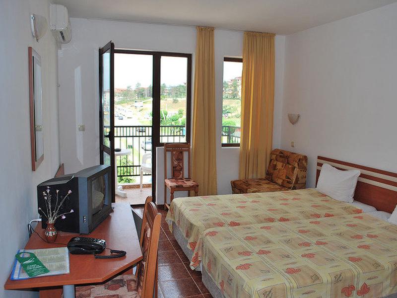 2377FF6C7F20C889DC115D955D5FCEA3