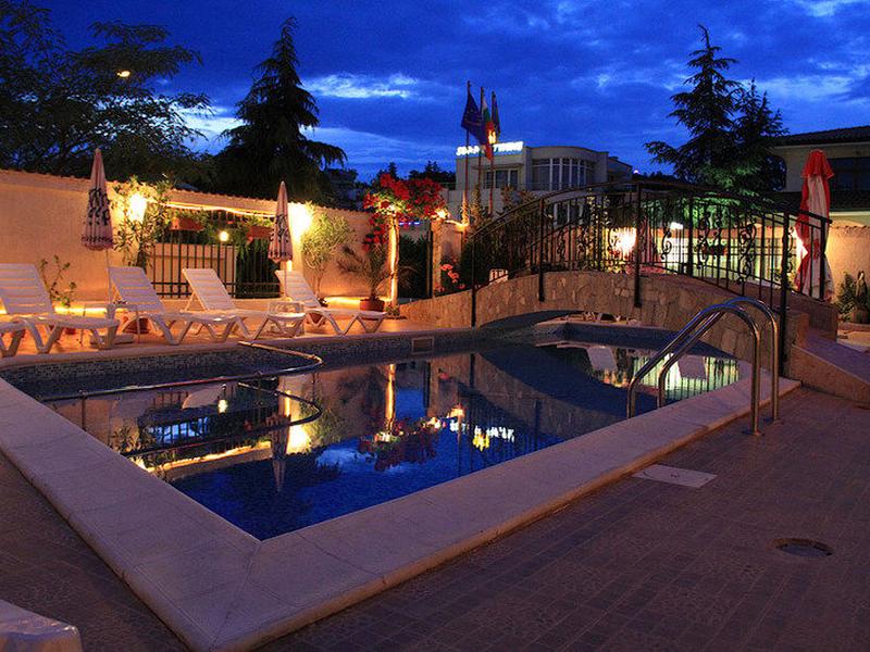 E8BC1F7B6824B25EA1385AD1BEA6A7F5