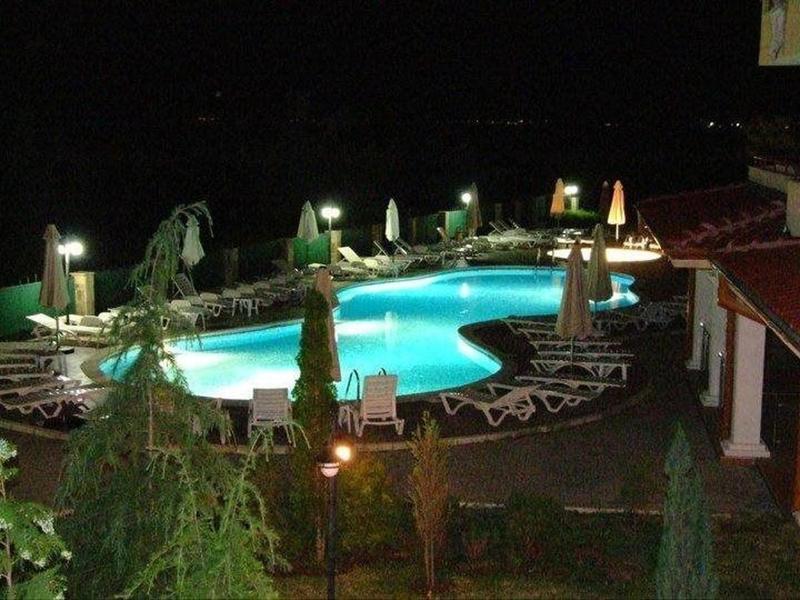 E0D5FB41FFAD3F26191D3A7AD5D9BB87