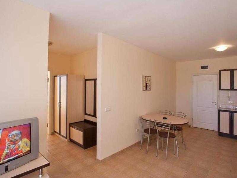 8574F334372C3E4E2714655DD5C3713A