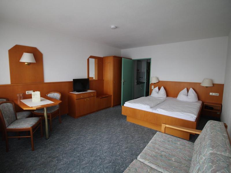 3AD6E22D4DD9C84FBA32569B505A89B6