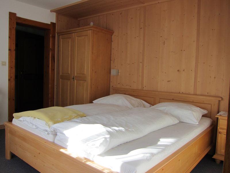 BB54EE23F6C74FD8977D8D61F66BAF92