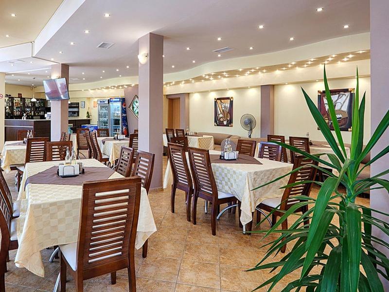 95FBE3BE8DBD45E14169C503F6B82851