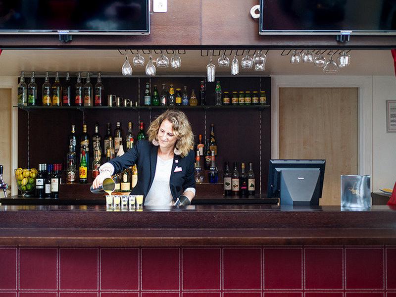 07FC79F3927180DBCF1CA5DFD31D27FA