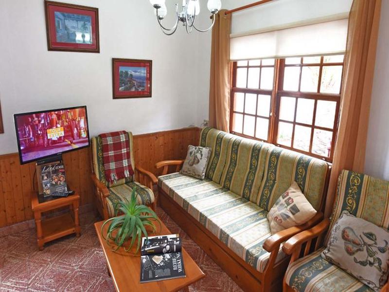 4092368A738F93D0196A4C58A61D0E54