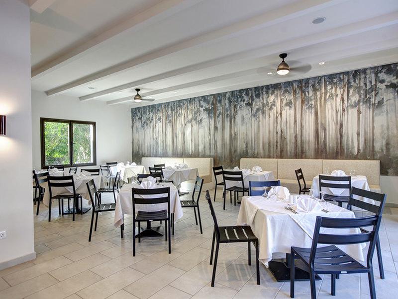 AA00A89BE5A03CB1FEFE2E820E5DB099