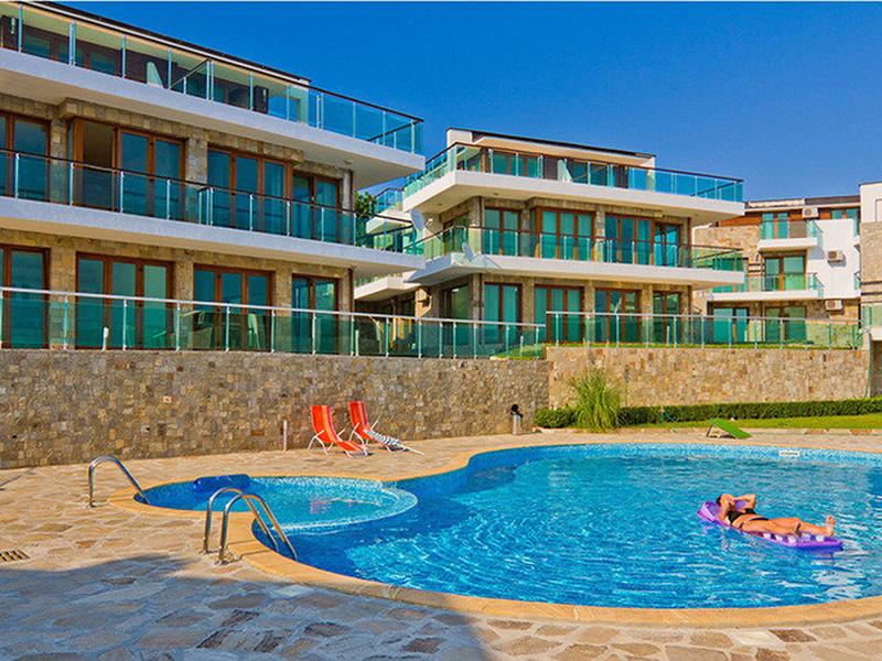 33B89F5427EB5CEE01E5C8EC16B553A0