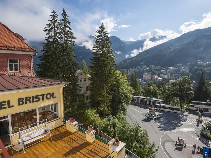 2BD3E77CB3B59C57AEA9B7539EE18255