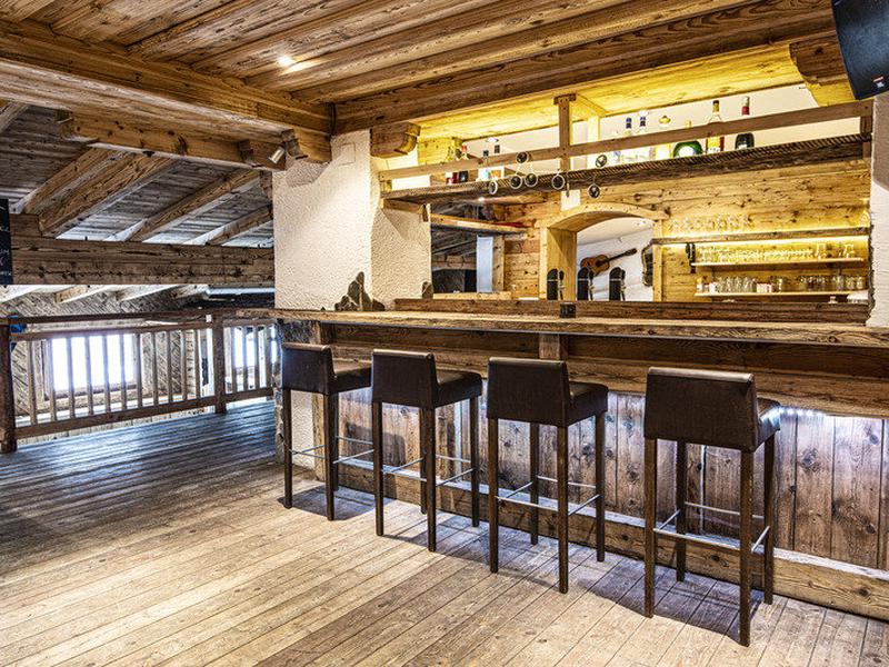 EDA14570F0CA55F8859C25486BBD148E