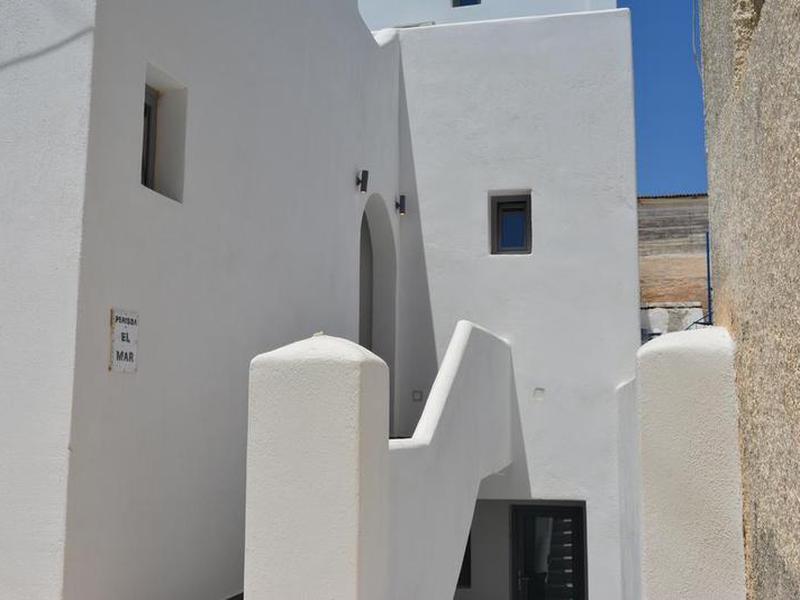 1E4EA2B29803FAD26709191657D7062B