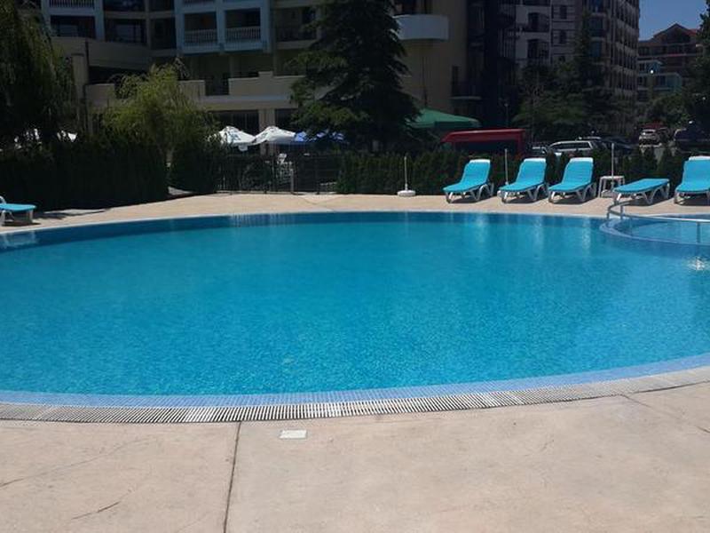 FB5926A2AD2A0A59DBA8B8FF821D2BBB