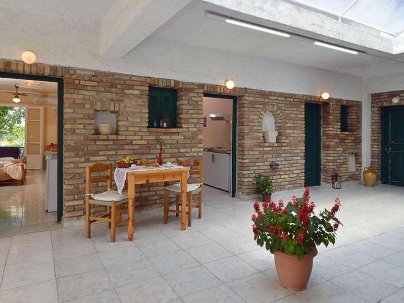 3298DECCBD48057C50376E1906085B6B