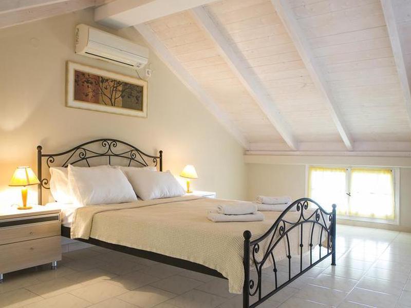 949CCD3923B7D7136CE339C320639321