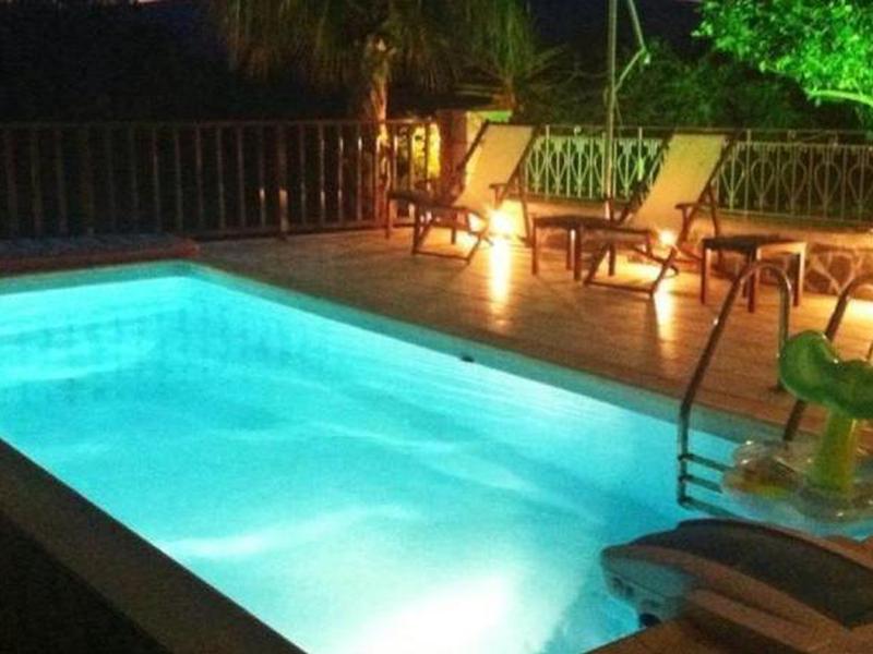 D130D4CDB45D0CD1C32B69D7B07417CC