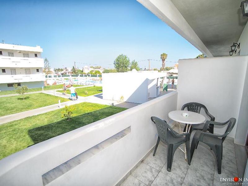 D547B8D25669FAAD04D88B3F347EFB3A