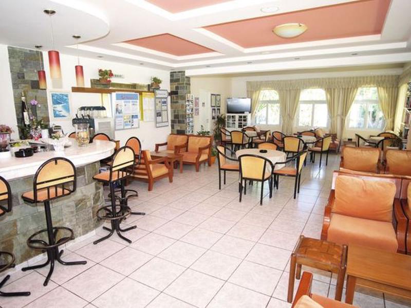 F400C03A442DE6C7358E703F4A2C27E7