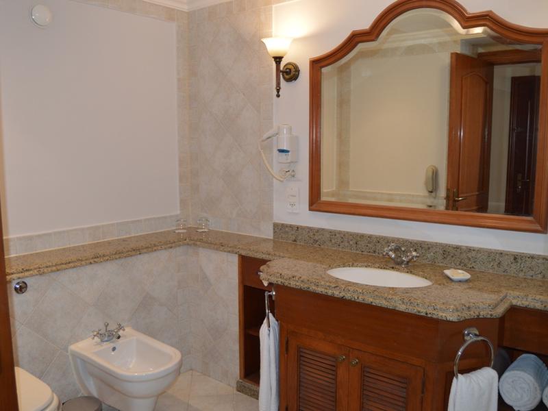 5868511FFEF13E24E3863D7D71B10567